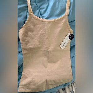 Empetua Scoop Neck Tank Top in Light Beige